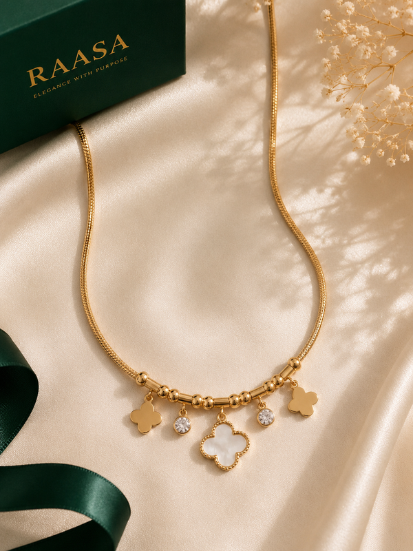 Clover Necklace